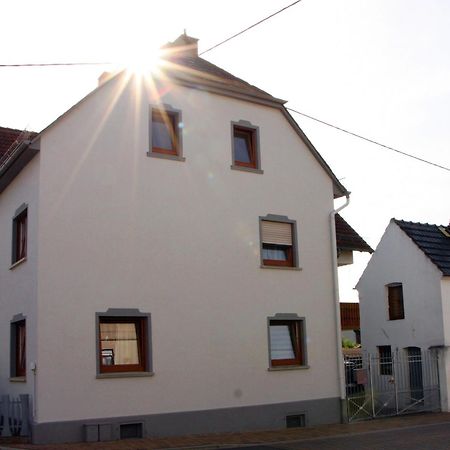 Haus Bella Altendiez Zewnętrze zdjęcie